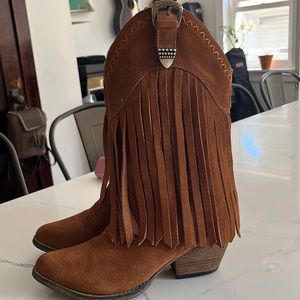 Very Volatile western boots